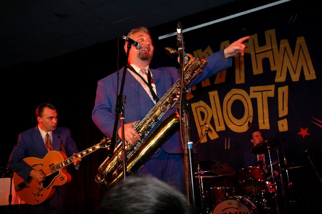 min 2007 11 25 riot 356